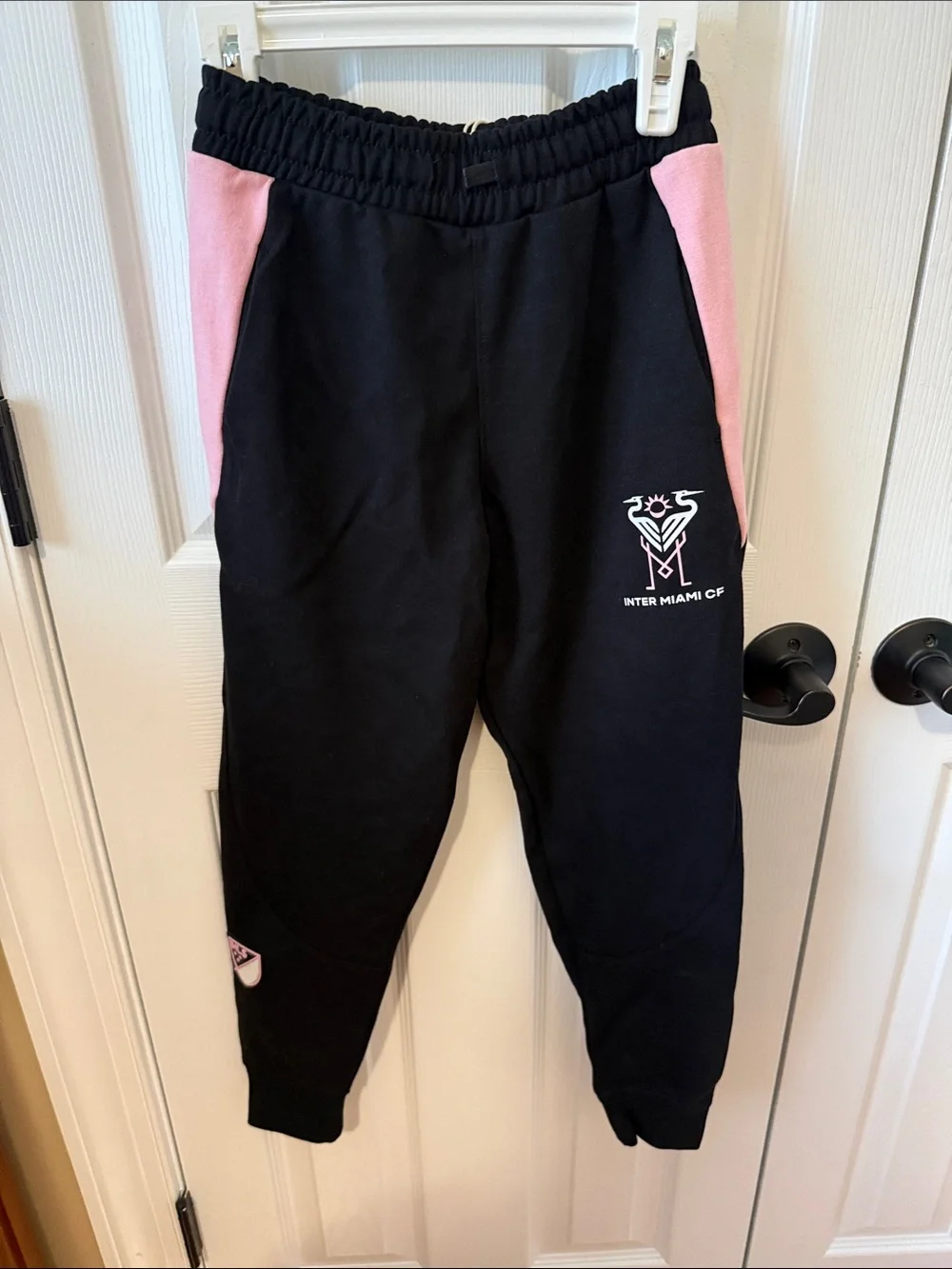 Brand new! Kids Black and Pink Hoodie & Sweatpants Set - Miami